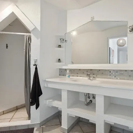 4 Bedroom In Hejls