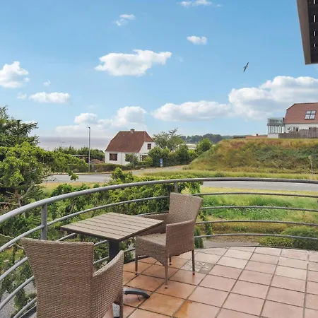 Hébergement de vacances 4 Bedroom In *